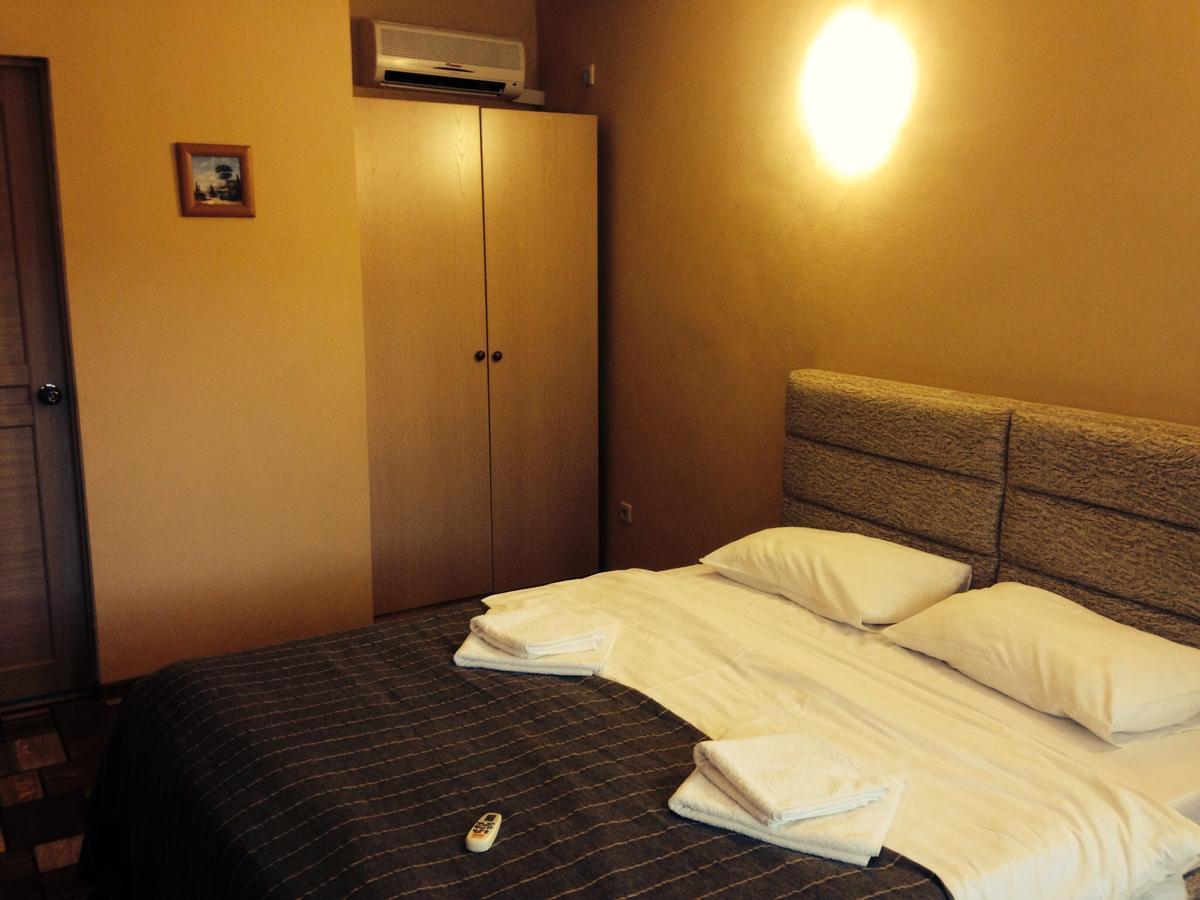 Guest House Amra New Athos Buitenkant foto