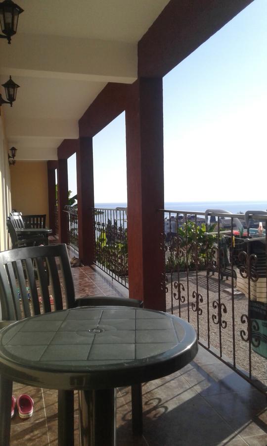 Guest House Amra New Athos Buitenkant foto