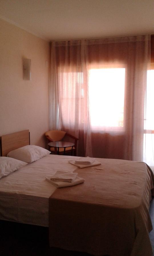 Guest House Amra New Athos Buitenkant foto