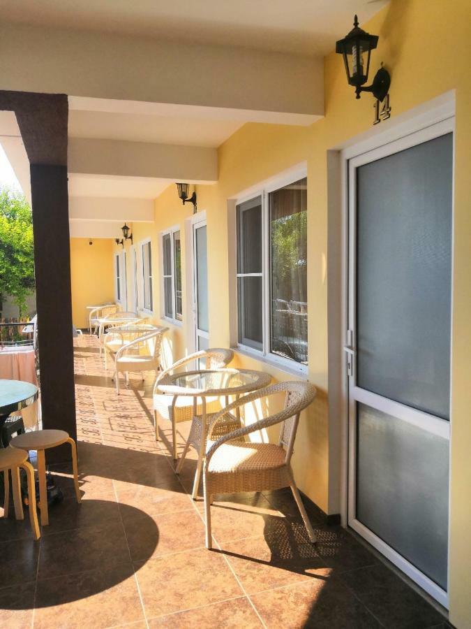 Guest House Amra New Athos Buitenkant foto
